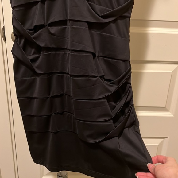 Little Black cocktail dress - Picture 3 of 6